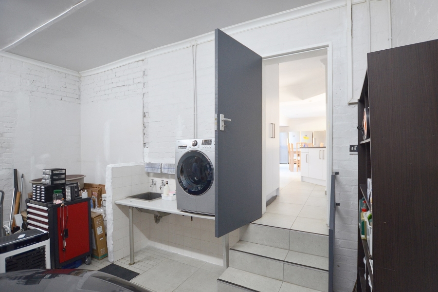 3 Bedroom Property for Sale in Everglen Western Cape